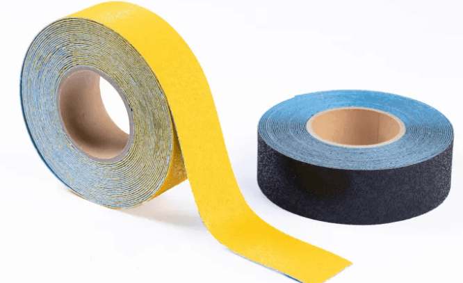 פס למניעת החלקה 18 מטר